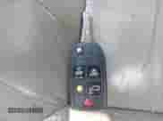2005 Volvo S60 с VIN YV1RH592652455412, выставлен на аукционе IAAI как лот 42460357 с пробегом 260 051 миль миль и . История ставок и продаж доступна на DreamBid. Изображение 11.