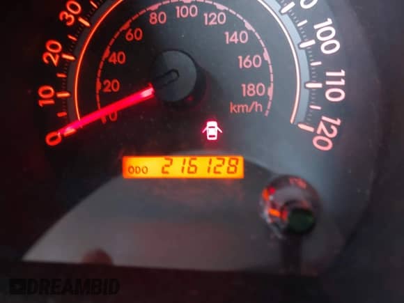 2012 Toyota Tundra z VIN 5TFRU5F18CX026186, wystawiony jako IAAI lot #42414319 z przebiegiem 216 128 mil mil oraz . Historia ofert i sprzedaży dostępna na DreamBid. Obrazek 15.