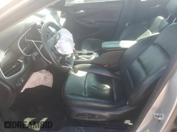 2016 Chevrolet Malibu LT z VIN 1G1ZE5ST3GF260776, wystawiony jako Copart lot #84444505 z przebiegiem 120 693 mil mil oraz Szkoda całkowita • Salvage title. Historia ofert i sprzedaży dostępna na DreamBid. Obrazek 7.