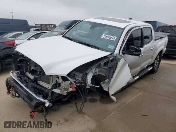 2021 Toyota Tacoma Limited with VIN 3TMGZ5AN5MM433196, listed as a Copart auction lot 42703725 with 43,347 mi miles and Salvage title. Bid and sale history available at DreamBid. Image 1.
