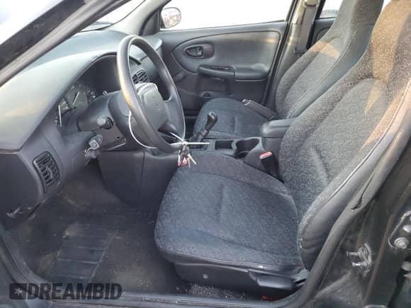 2002 Saturn SL with VIN 1G8ZG52842Z136529, listed as a Copart auction lot 69322825 with 215,279 mi miles and Salvage title. Bid and sale history available at DreamBid. Image 7.