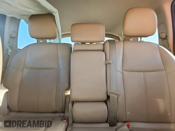 2014 Nissan Pathfinder Platinum z VIN 5N1AR2MN7EC628568, wystawiony jako Copart lot #70802265 z przebiegiem 160 396 mil mil oraz Szkoda całkowita • Salvage title. Historia ofert i sprzedaży dostępna na DreamBid. Obrazek 10.