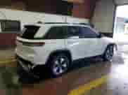 2024 Jeep Grand Cherokee with VIN 1C4RJYB6XRC145689, listed as a Copart auction lot 85716085 with 31,004 mi miles and Salvage title. Bid and sale history available at DreamBid. Image 3.