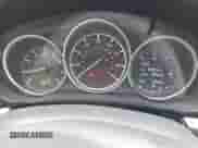 2025 Mazda CX-5 S Select z VIN JM3KFBBL6S0621120, wystawiony jako IAAI lot #42927385 z przebiegiem 13 538 mil mil oraz . Historia ofert i sprzedaży dostępna na DreamBid. Obrazek 7.