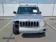 2007 Jeep Commander Sport с VIN 1J8HG48K67C633860, выставлен на аукционе IAAI как лот 42670080 с пробегом 227 412 миль миль и . История ставок и продаж доступна на DreamBid. Изображение 12.