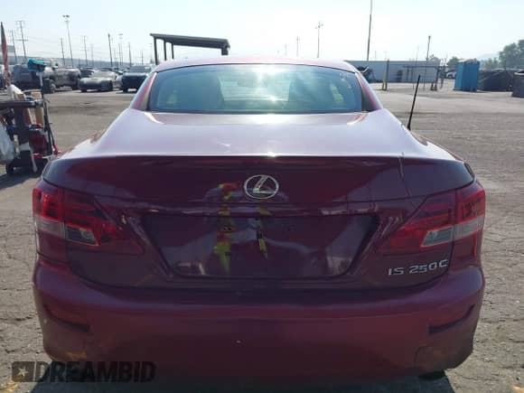 2015 Lexus IS 250 C with VIN JTHFF2C20F2532605, listed as a IAAI auction lot 42944927 with 48,502 mi miles and . Bid and sale history available at DreamBid. Image 16.