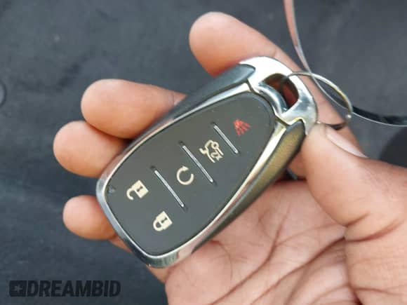 2020 Chevrolet Malibu RS with VIN 1G1ZG5ST2LF083822, listed as a IAAI auction lot 42984484 with 148,897 mi miles and . Bid and sale history available at DreamBid. Image 11.