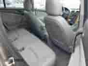 2006 Saturn VUE с VIN 5GZCZ53476S832848, выставлен на аукционе IAAI как лот 38604450 с пробегом 196 954 миль миль и . История ставок и продаж доступна на DreamBid. Изображение 8.