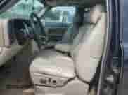 2004 Chevrolet Tahoe LT с VIN 1GNEC13Z24R207897, выставлен на аукционе Copart как лот 69445485 с пробегом 205 375 миль миль и Списание • Salvage title. История ставок и продаж доступна на DreamBid. Изображение 7.