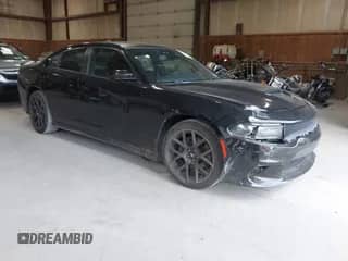 2018 Dodge Charger R/T z VIN 2C3CDXCT8JH331636, wystawiony jako IAAI lot #43083523 z przebiegiem 136 301 mil mil oraz . Historia ofert i sprzedaży dostępna na DreamBid. Obrazek 1.