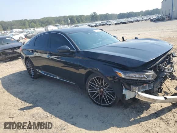 2018 Honda Accord EX z VIN 1HGCV1F49JA055560, wystawiony jako Copart lot #69286665 z przebiegiem 82 890 mil mil oraz Szkoda całkowita • Salvage title. Historia ofert i sprzedaży dostępna na DreamBid. Obrazek 4.