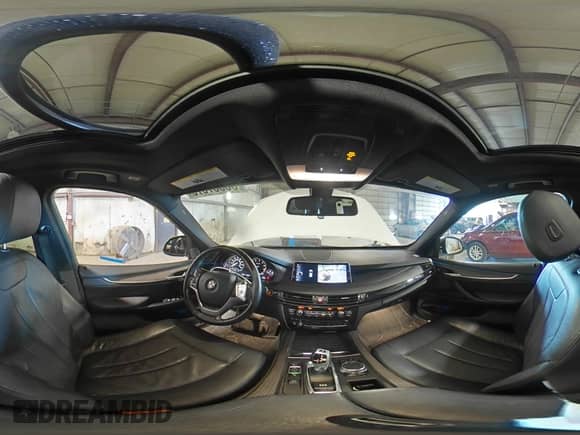 2017 BMW X5 xDrive35i с VIN 5UXKR0C31H0V70815, выставлен на аукционе Copart как лот 83937875 с пробегом 98 816 миль миль и Списание • Salvage title. История ставок и продаж доступна на DreamBid. Изображение 15.