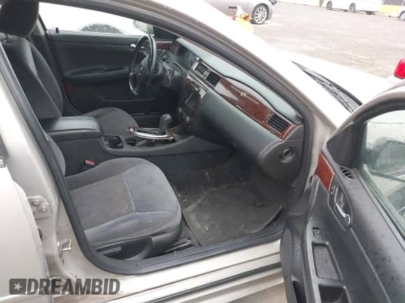 2011 Chevrolet Impala LT Fleet с VIN 2G1WG5EK1B1305732, выставлен на аукционе IAAI как лот 43449901 с пробегом 139 924 миль миль и . История ставок и продаж доступна на DreamBid. Изображение 5.