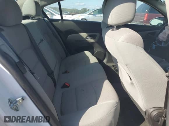 2014 Chevrolet Cruze 1LT z VIN 1G1PC5SB5E7480206, wystawiony jako Copart lot #82038845 z przebiegiem 92 700 mil mil oraz Szkoda całkowita • Salvage title. Historia ofert i sprzedaży dostępna na DreamBid. Obrazek 10.