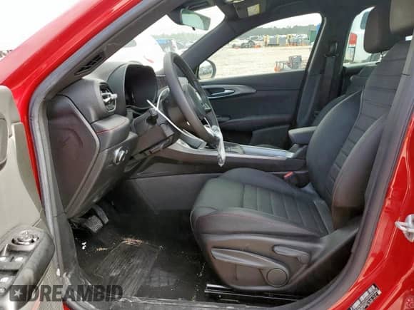 2023 Dodge Hornet GT with VIN ZACNDFAN2P3A03923, listed as a Copart auction lot 63446755 with 27,569 mi miles and Salvage title. Bid and sale history available at DreamBid. Image 7.