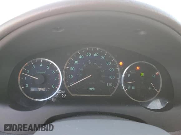 2010 Toyota Sienna XLE с VIN 5TDYK4CC3AS310667, выставлен на аукционе Copart как лот 86077205 с пробегом 184 017 миль миль и Списание • Salvage title. История ставок и продаж доступна на DreamBid. Изображение 9.