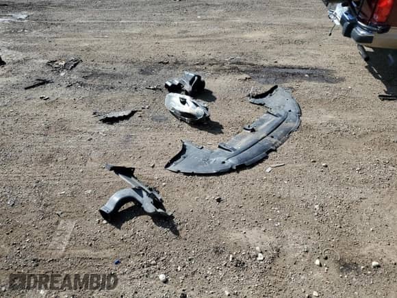 2015 Dodge Dart SXT with VIN 1C3CDFBB3FD128547, listed as a Copart auction lot 80914245 with 148,890 mi miles and Clean title. Bid and sale history available at DreamBid. Image 12.