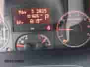 2018 Ram ProMaster Cargo z VIN 3C6URVJG7JE128140, wystawiony jako IAAI lot #42174435 z przebiegiem 101 826 mil mil oraz . Historia ofert i sprzedaży dostępna na DreamBid. Obrazek 7.