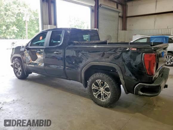 2019 GMC Sierra 1500 with VIN 1GTR9AEF2KZ382899, listed as a Copart auction lot 58992175 with 97,250 mi miles and Salvage title. Bid and sale history available at DreamBid. Image 2.