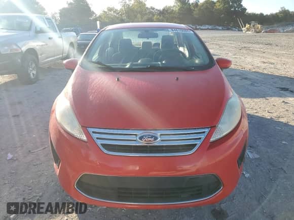 2012 Ford Fiesta SE with VIN 3FADP4BJ0CM128806, listed as a Copart auction lot 84610085 with 128,784 mi miles and Salvage title. Bid and sale history available at DreamBid. Image 5.