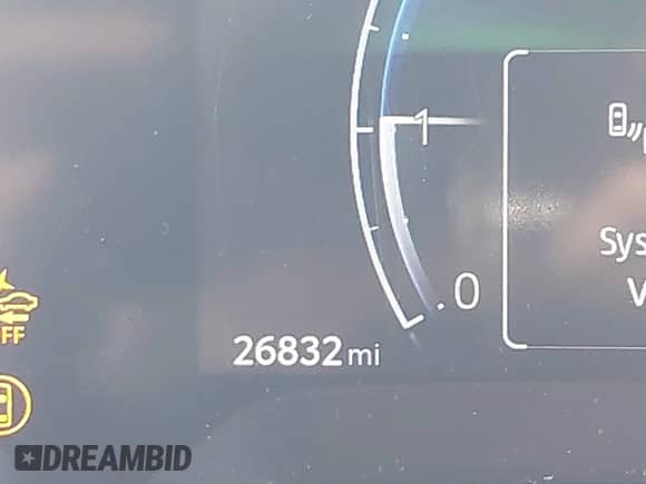 2024 Toyota Corolla XSE z VIN JTNC4MBE0R3217931, wystawiony jako IAAI lot #42579841 z przebiegiem 26 832 mil mil oraz . Historia ofert i sprzedaży dostępna na DreamBid. Obrazek 16.