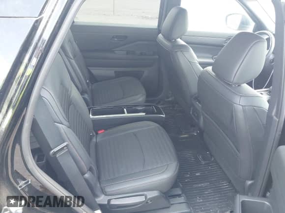 2024 Nissan Pathfinder Rock Creek with VIN 5N1DR3BD3RC298592, listed as a IAAI auction lot 42122869 with 27,019 mi miles and . Bid and sale history available at DreamBid. Image 8.