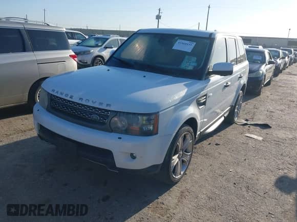 2011 Land Rover Range Rover Sport SC with VIN SALSH2E44BA267947, listed as a IAAI auction lot 41860191 with 171,351 mi miles and . Bid and sale history available at DreamBid. Image 2.