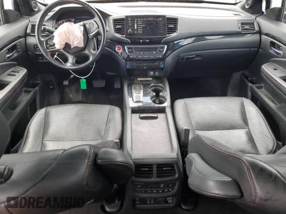 2021 Honda Pilot Black Edition with VIN 5FNYF6H75MB043522, listed as a Copart auction lot 70170255 with 111,877 mi miles and Salvage title. Bid and sale history available at DreamBid. Image 8.