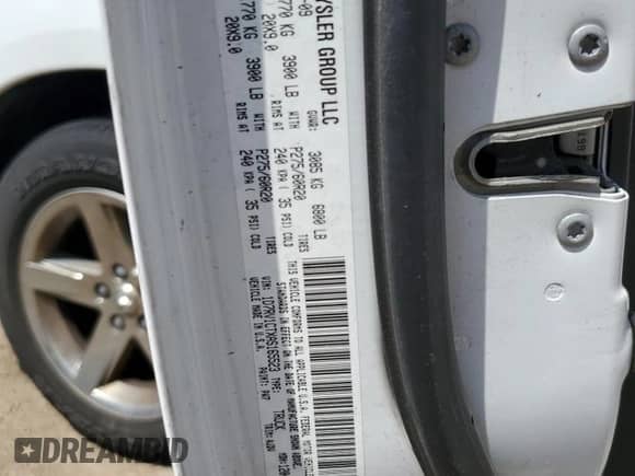 2010 Dodge 1500 SLT z VIN 1D7RV1CTXAS165523, wystawiony jako Copart lot #56001795 z przebiegiem 154 404 mil mil oraz Szkoda całkowita • Salvage title. Historia ofert i sprzedaży dostępna na DreamBid. Obrazek 12.