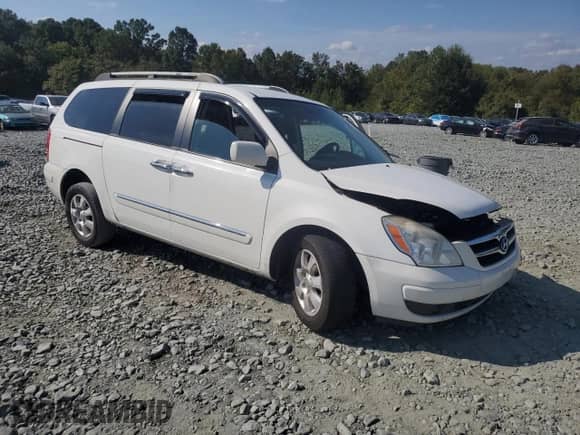 2007 Hyundai Entourage GLS с VIN KNDMC233876033037, выставлен на аукционе Copart как лот 84786415 с пробегом 296 766 миль миль и Списание • Salvage title. История ставок и продаж доступна на DreamBid. Изображение 4.