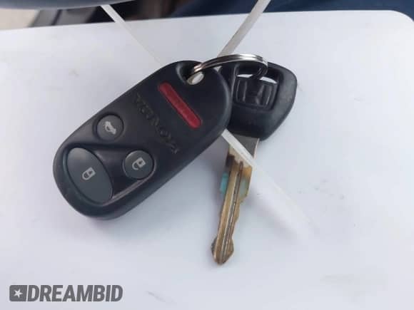 2002 Honda Accord EX with VIN JHMCG66092C013154, listed as a IAAI auction lot 43206234 with 243,021 mi miles and . Bid and sale history available at DreamBid. Image 11.