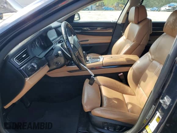 2011 BMW 7 Series 750i xDrive with VIN WBAKC6C58BC395103, listed as a Copart auction lot 52540725 with Not provided miles and Clean title. Bid and sale history available at DreamBid. Image 7.