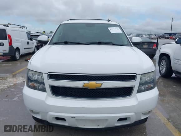 2012 Chevrolet Suburban LT с VIN 1GNSCJE00CR165813, выставлен на аукционе IAAI как лот 42494042 с пробегом 205 998 миль миль и . История ставок и продаж доступна на DreamBid. Изображение 12.