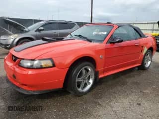 2000 Ford Mustang GT с VIN 1FAFP45X6YF215853, выставлен на аукционе Copart как лот 70770845 с пробегом 11 959 миль миль и Чистый • Clean title. История ставок и продаж доступна на DreamBid. Изображение 1.
