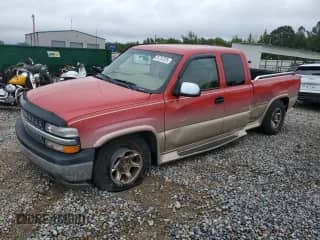 2000 Chevrolet Silverado 1500 LS with VIN 2GCEC19T2Y1288717, listed as a Copart auction lot 81757225 with 163,563 mi miles and Salvage title. Bid and sale history available at DreamBid. Image 1.