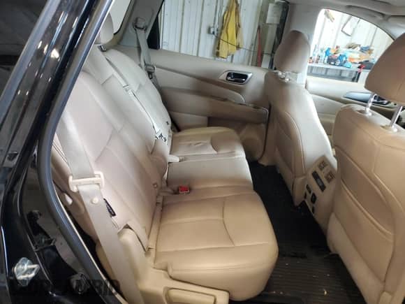 2019 Nissan Pathfinder SV с VIN 5N1DR2MM7KC583583, выставлен на аукционе Copart как лот 80546735 с пробегом 60 862 миль миль и На запчасти • Non repairable. История ставок и продаж доступна на DreamBid. Изображение 11.