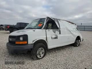 2008 Chevrolet Express Cargo с VIN 1GCGG25C881138805, выставлен на аукционе Copart как лот 46987615 с пробегом Не указан миль и На запчасти • Non repairable. История ставок и продаж доступна на DreamBid. Изображение 1.