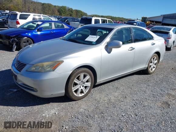 2007 Lexus ES 330 z VIN JTHBJ46G972114707, wystawiony jako IAAI lot #43483625 z przebiegiem 237 593 mil mil oraz . Historia ofert i sprzedaży dostępna na DreamBid. Obrazek 2.