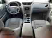 2017 Chevrolet Traverse LS с VIN 1GNKVFKD9HJ231313, выставлен на аукционе Copart как лот 70893935 с пробегом 180 853 миль миль и Списание • Salvage title. История ставок и продаж доступна на DreamBid. Изображение 8.