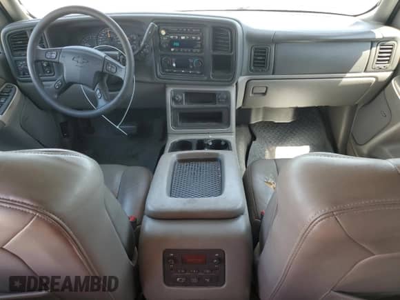2004 Chevrolet Tahoe LT with VIN 1GNEK13Z54J286256, listed as a Copart auction lot 66495895 with 180,514 mi miles and Clean title. Bid and sale history available at DreamBid. Image 8.