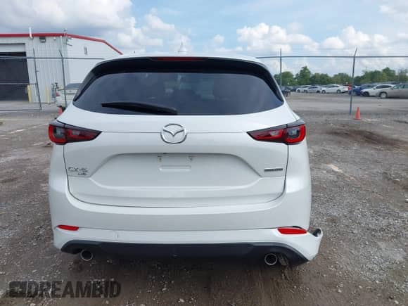 2024 Mazda CX-5 S Preferred z VIN JM3KFBCL3R0456491, wystawiony jako IAAI lot #43289902 z przebiegiem 20 370 mil mil oraz . Historia ofert i sprzedaży dostępna na DreamBid. Obrazek 16.