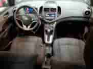 2013 Chevrolet Sonic LT с VIN 1G1JC5SH3D4118286, выставлен на аукционе Copart как лот 71283805 с пробегом 134 588 миль миль и Чистый • Clean title. История ставок и продаж доступна на DreamBid. Изображение 8.