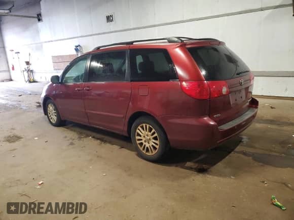 2007 Toyota Sienna XLE z VIN 5TDZK22C17S009558, wystawiony jako Copart lot #82665085 z przebiegiem Nie podano mil oraz Czysty tytuł • Clean title. Historia ofert i sprzedaży dostępna na DreamBid. Obrazek 2.