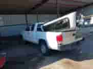 2017 Toyota Tacoma SR z VIN 5TFRX5GN0HX089346, wystawiony jako IAAI lot #43344065 z przebiegiem 227 719 mil mil oraz . Historia ofert i sprzedaży dostępna na DreamBid. Obrazek 3.