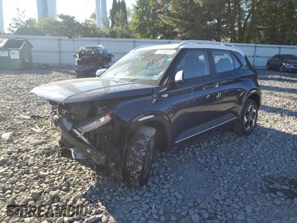 2023 Hyundai Venue Limited with VIN KMHRC8A38PU213007, listed as a Copart auction lot 70346504 with 47,435 mi miles and Salvage title. Bid and sale history available at DreamBid. Image 1.