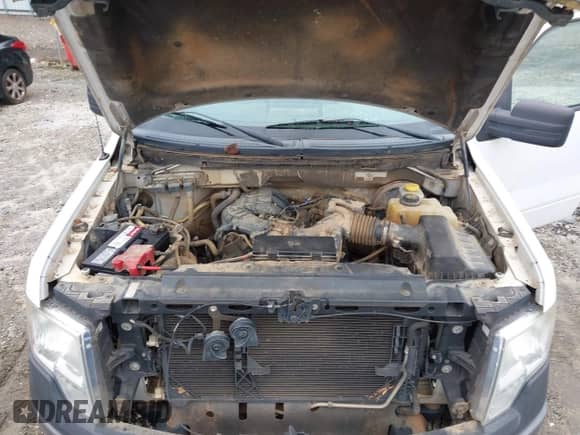 2014 Ford F-150 XL z VIN 1FTMF1CM1EKD77176, wystawiony jako IAAI lot #43555251 z przebiegiem 194 350 mil mil oraz . Historia ofert i sprzedaży dostępna na DreamBid. Obrazek 10.