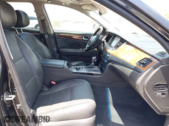 2014 Hyundai Equus Signature с VIN KMHGH4JH9EU090327, выставлен на аукционе IAAI как лот 42779879 с пробегом 96 655 миль миль и . История ставок и продаж доступна на DreamBid. Изображение 5.