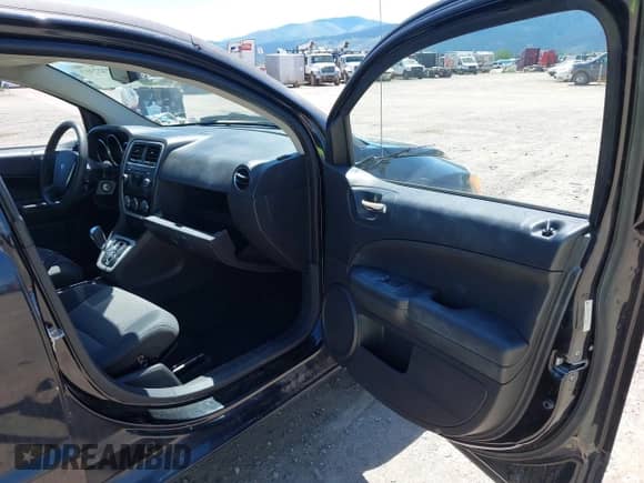 2011 Dodge Caliber Mainstreet with VIN 1B3CB3HAXBD156405, listed as a IAAI auction lot 42327317 with 93,355 mi miles and . Bid and sale history available at DreamBid. Image 5.