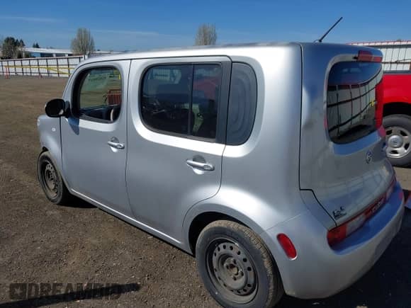 2011 Nissan Cube SL with VIN JN8AZ2KR2BT205729, listed as a IAAI auction lot 42028429 with 98,694 mi miles and . Bid and sale history available at DreamBid. Image 3.