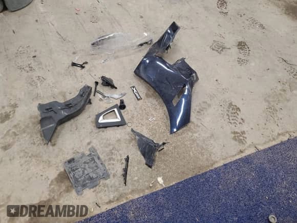 2015 BMW 3 Series 335i xDrive с VIN WBA3B9C58FF589367, выставлен на аукционе Copart как лот 84984995 с пробегом 85 841 миль миль и Чистый • Clean title. История ставок и продаж доступна на DreamBid. Изображение 12.